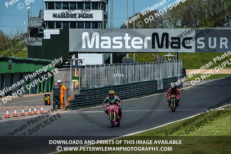 enduro digital images;event digital images;eventdigitalimages;mallory park;mallory park photographs;mallory park trackday;mallory park trackday photographs;no limits trackdays;peter wileman photography;racing digital images;trackday digital images;trackday photos